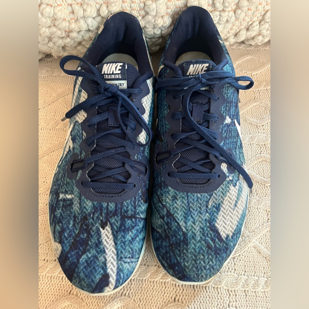Men’s Nike Training Shoes, Navy, Blue & White Running Shoes, Men’s Size 11 - Picture 3 of 13